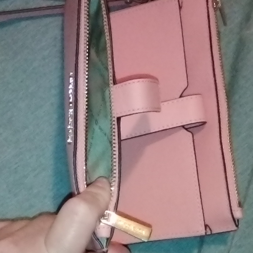 Wristlet - Picture 6 of 7
